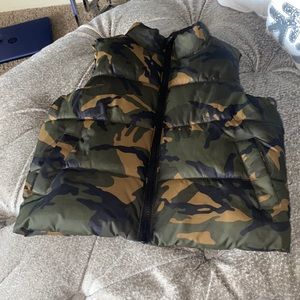 Old Navy Puffer Vest